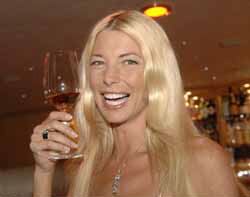 Model und DJane Giulia Siegel. Foto: ASP Agentur Schneider-Press