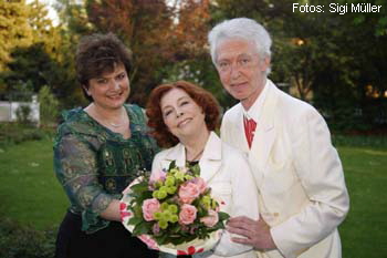Elzbieta Sobotka, Sonja Ziemann und Rolf Kuhsiek. Foto: Sigi M�ller