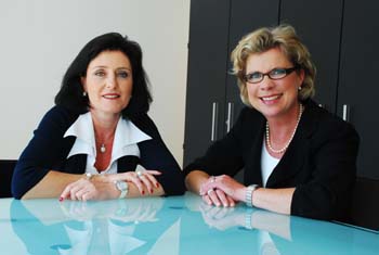 Birgit Heupel (rechts) und Anne Krhl
